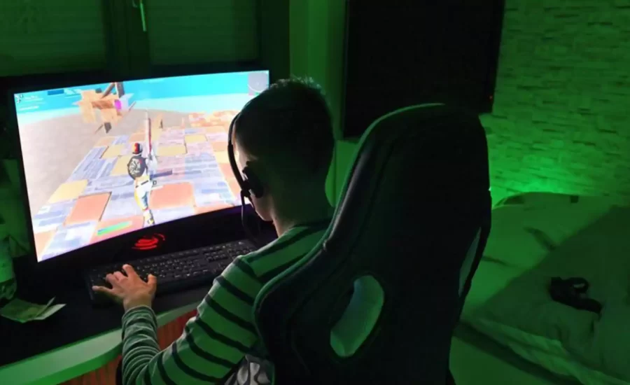Fortnite and TikTok Gaming addiction among children increased during Corona
