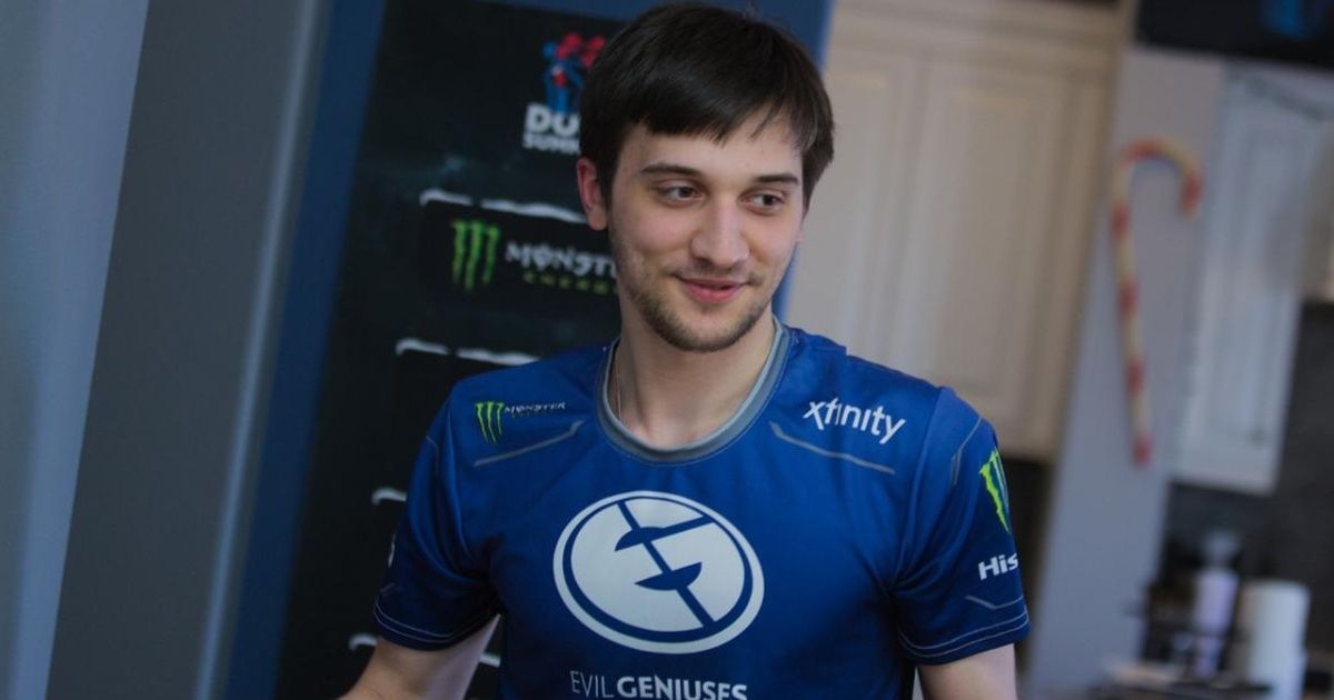 Dota-2-Player-Arteezy-Artour-Babaev