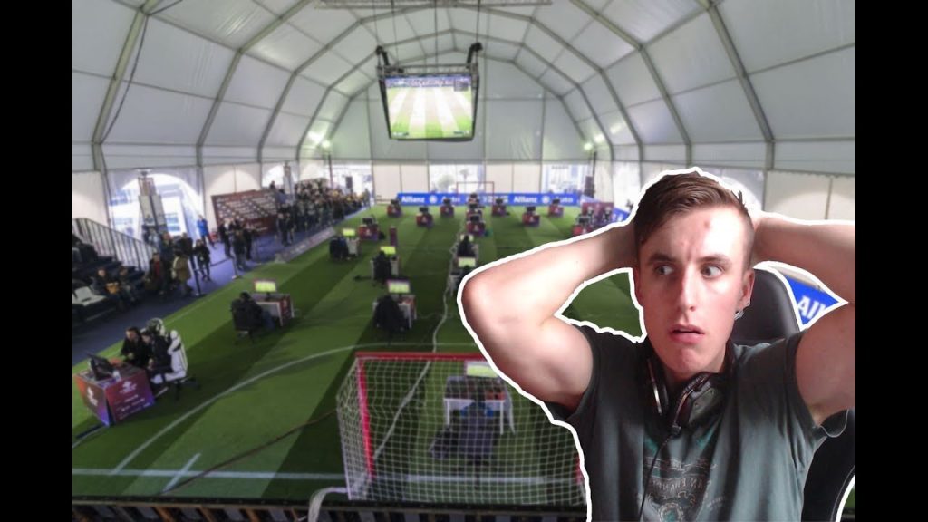 FIFA 19 PRO CLUBS | 11 vs 11 | LIVE UK EVENT! (IT'S HERE!!)