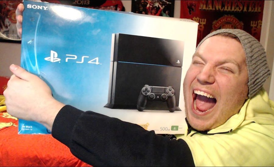 I GOT A PS4 + UNBOXING