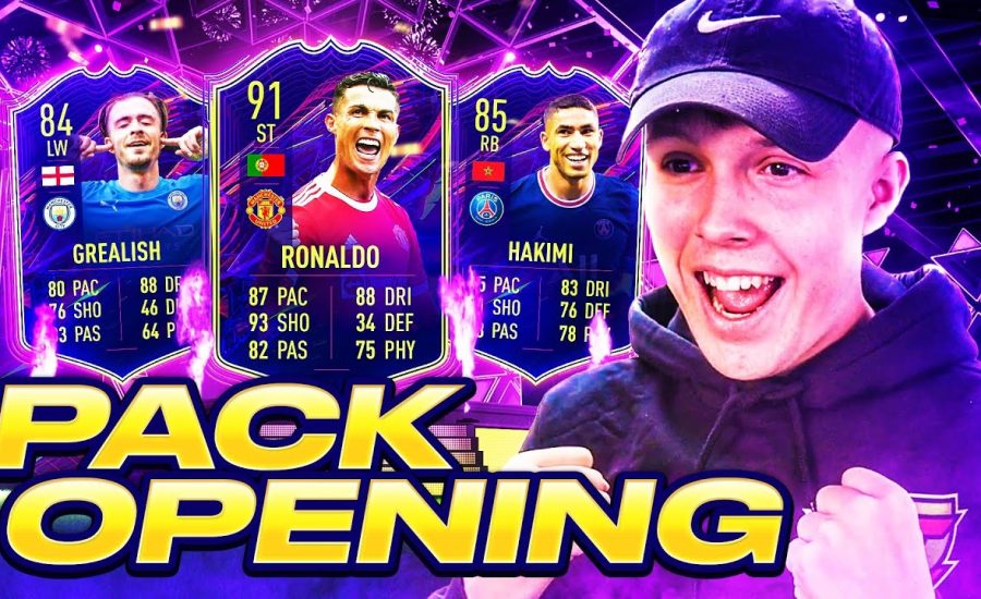 Opening 10x Ones To Watch GUARANTEED Packs on FIFA 22!!!