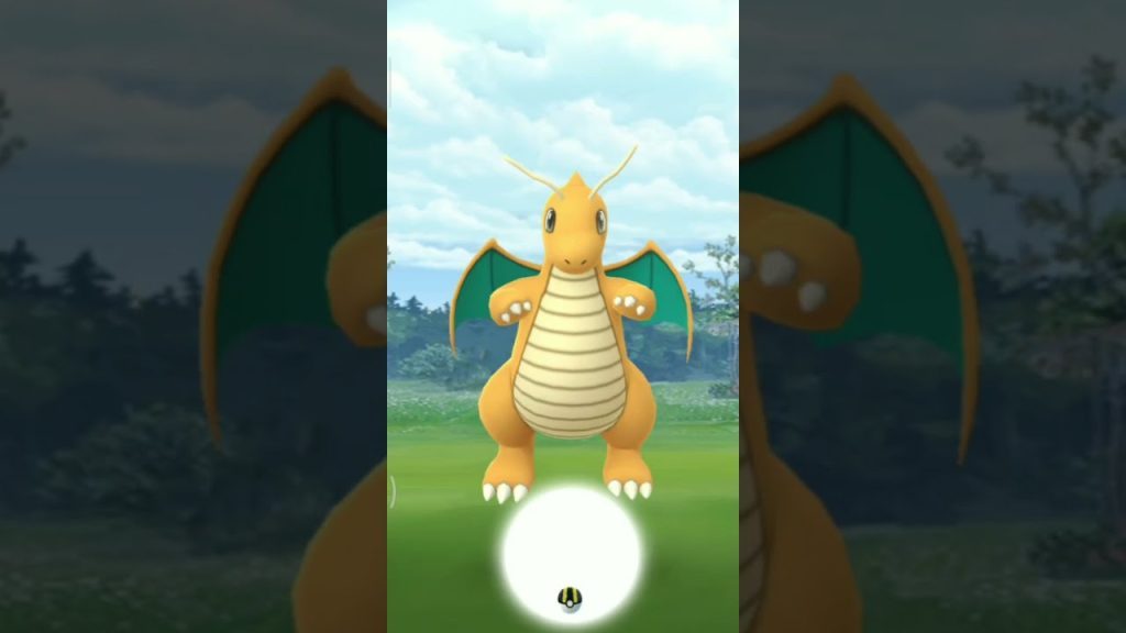 catching a wild Dragonite # DRADONITE #POKEMON GO|high cp above 2500