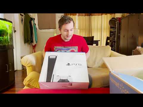 PS5 Unboxing and Cat Shenanigans