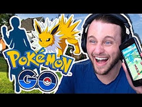 SSundee - POKEMON GO | TAKING ON THE LOCAL GYM!! SSundee