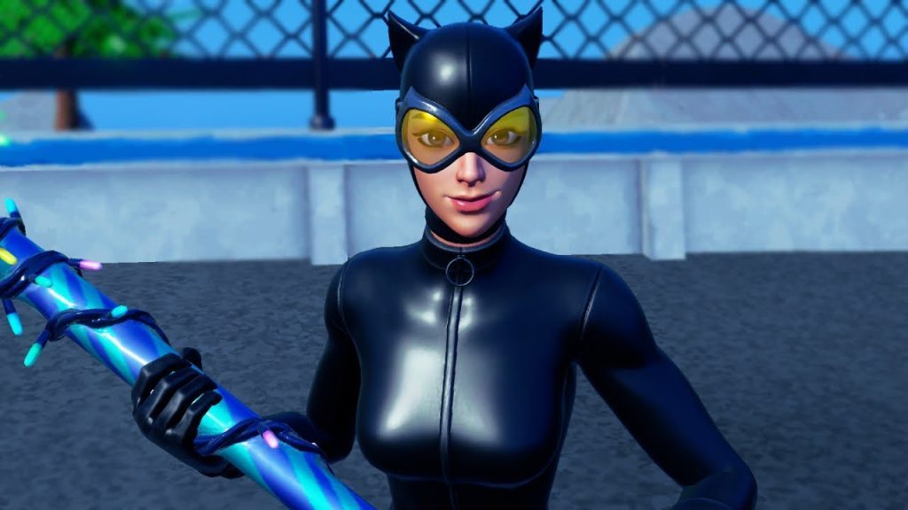 CATWOMAN COMIC BOOK SKIN | GAMEPLAY | BATGLIDER - Before You Buy - Fortnite