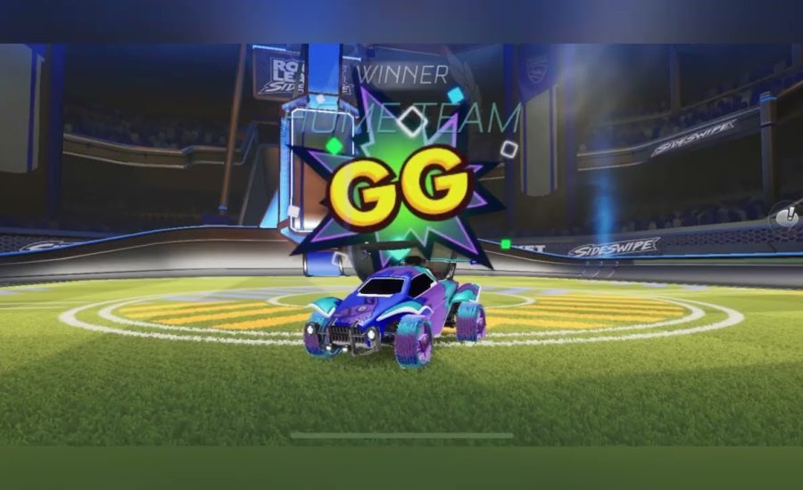 I FINALLY HIT PLAT IN ROCKET LEAGUE SIDESWIPE!!