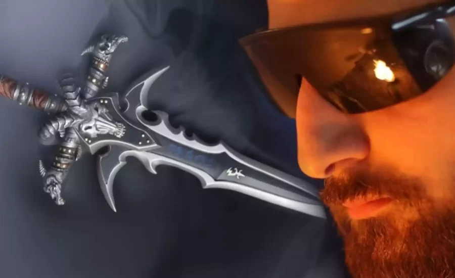 Jeweler recreates legendary sword Frostmourne in over 700 hours of work