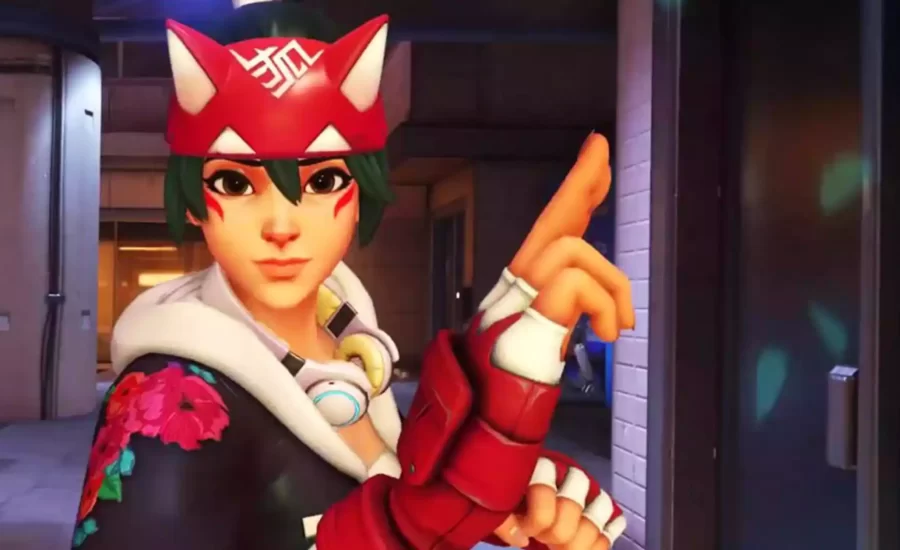 Overwatch 2 shows new heroine with teleport ability