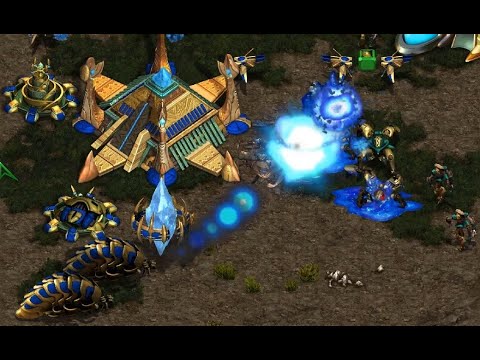 Shuttle (P) v Sky (P) on Fighting Spirit - StarCraft - Brood War