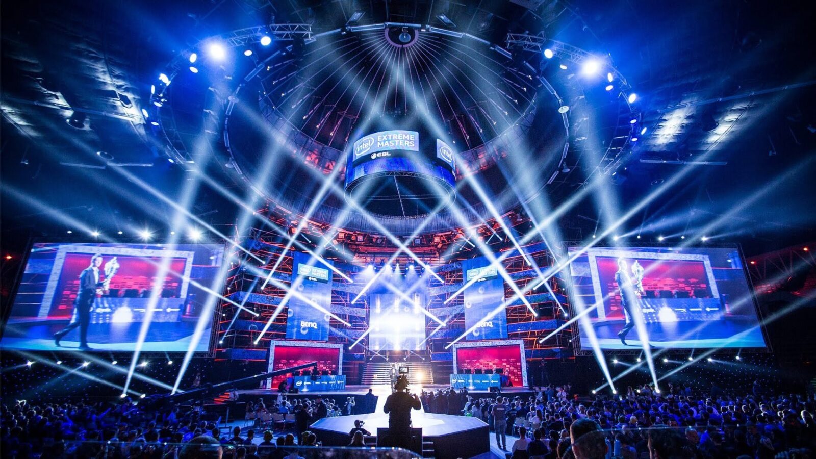 Esports: Thrilling matches across various games