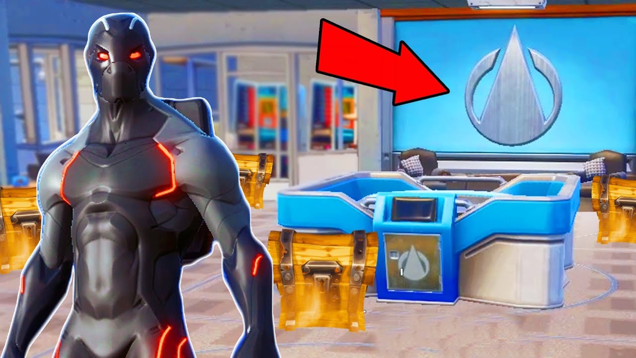 *NEW* TOP SECRET AVENGERS BASE in Fortnite Battle Royale