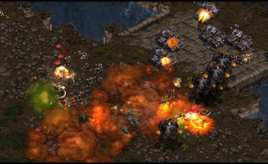 HOLD THE BRIDGE! Action  (Z) v Flash  (T) on Fighting Spirit - StarCraft  - Brood War REMASTERED