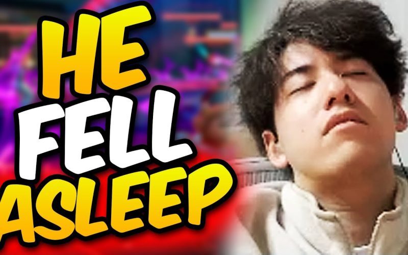 Streamer Falls Asleep While Watching ALGS
