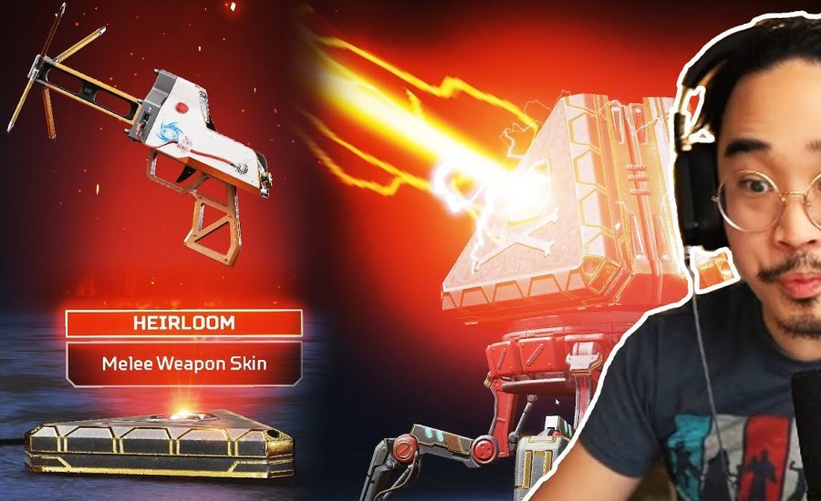 UNBOXING THE NEW WATTSON HEIRLOOM!! (24 Raiders Collection event pack opening - Apex Legends)